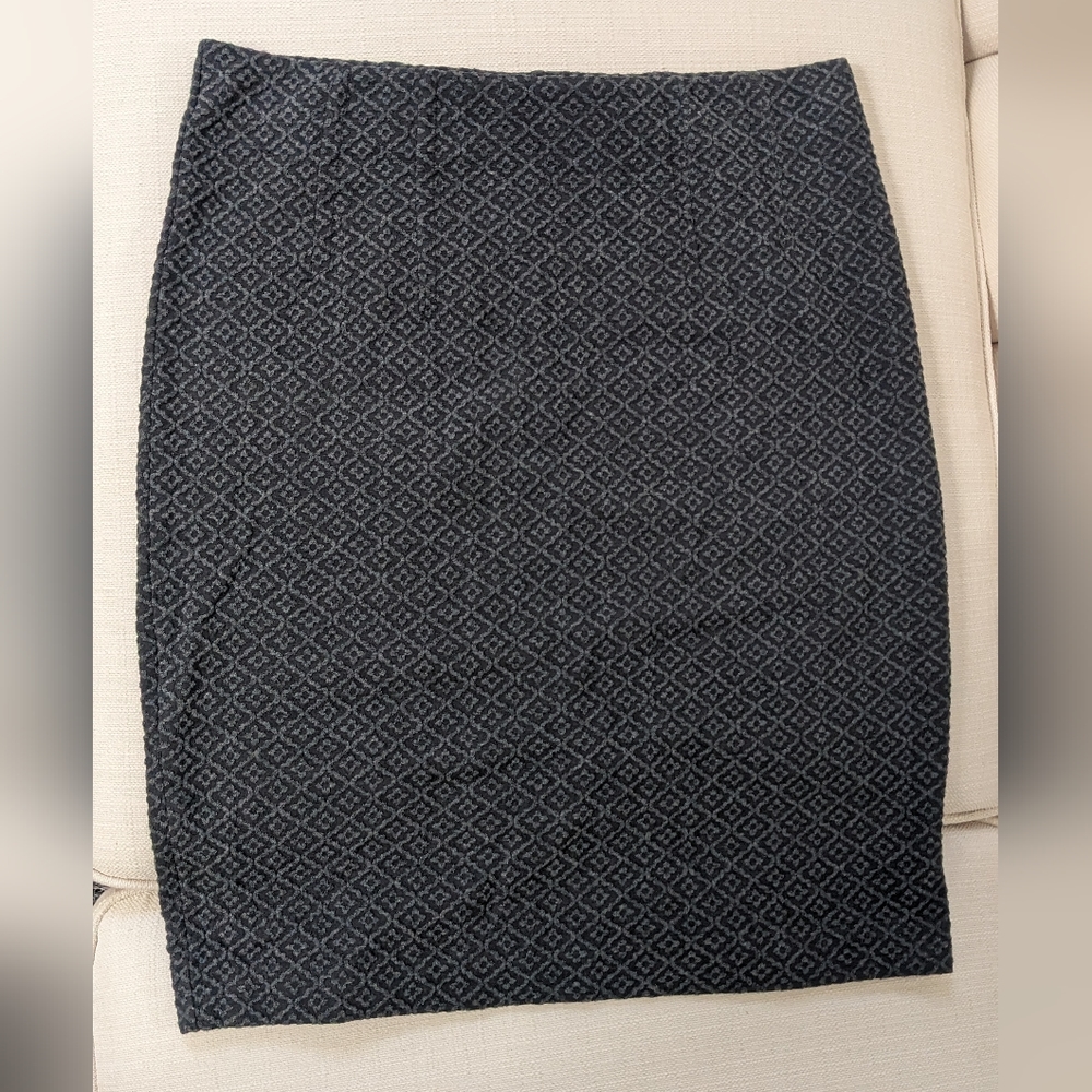 Loft Size Medium Skirt